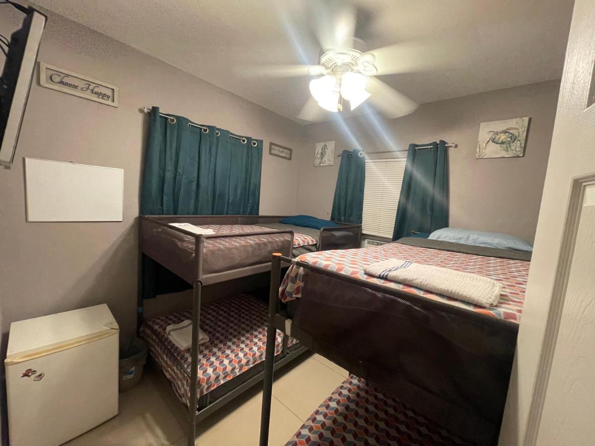 Miami Vibes "Hostel-Like" Shared Room North Miami Exterior foto