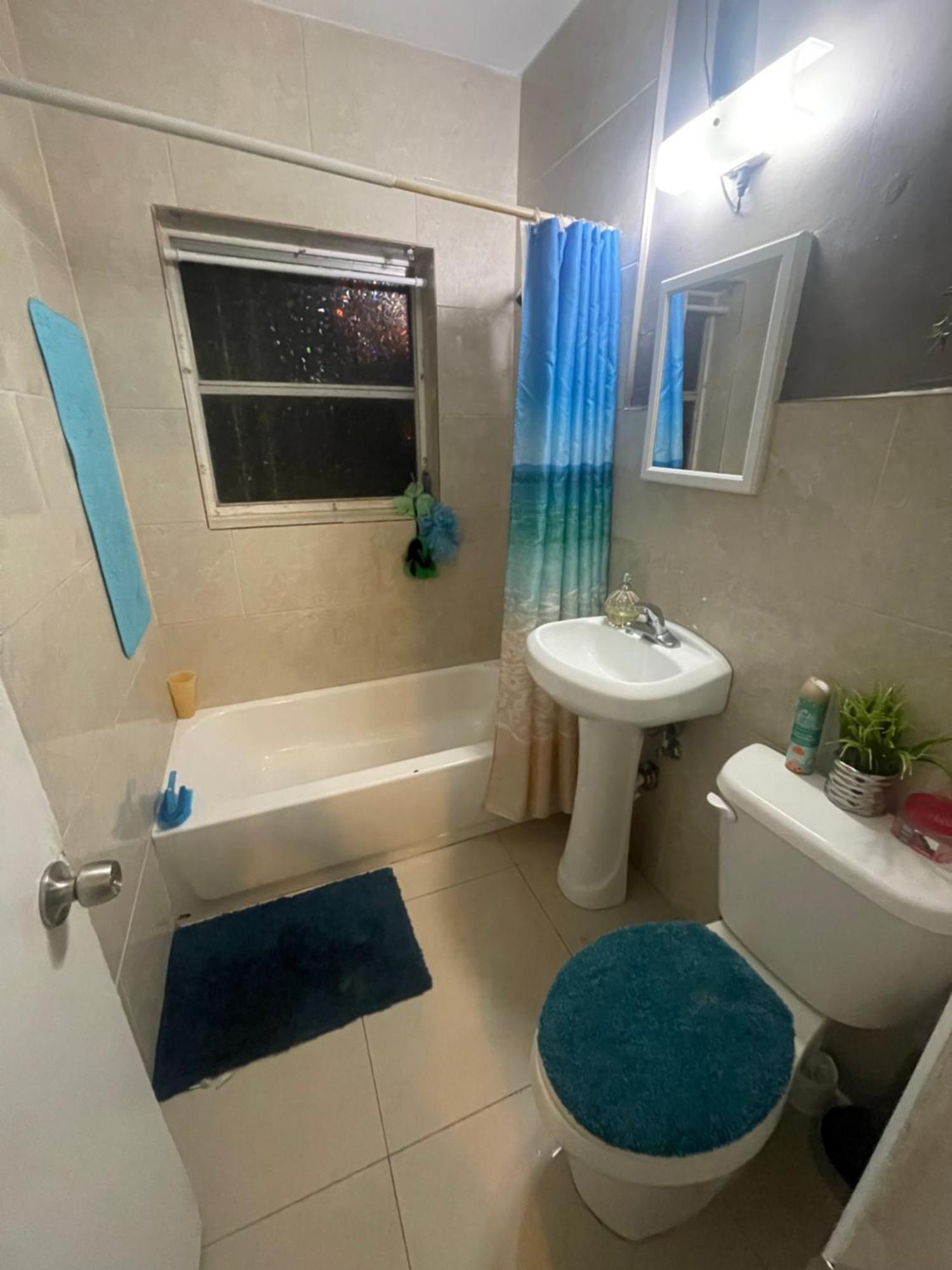 Miami Vibes "Hostel-Like" Shared Room North Miami Exterior foto